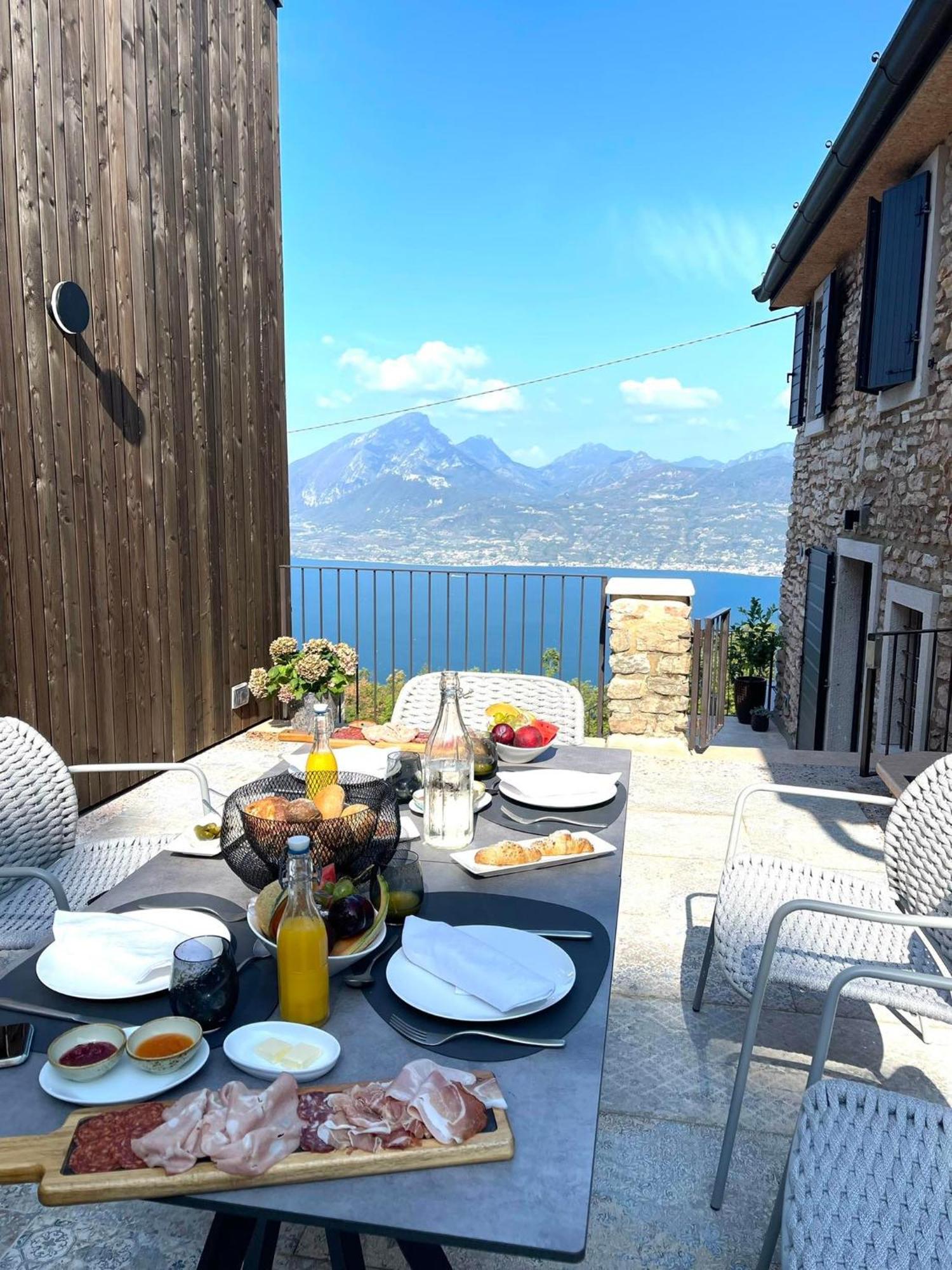 Favai Hills Your Secret Hideaway Brenzone sul Garda Esterno foto